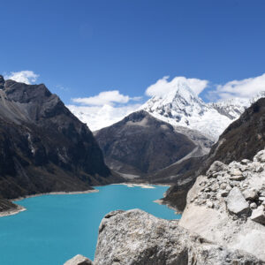 Laguna Parón – La joya turquesa de la Cordillera Blanca